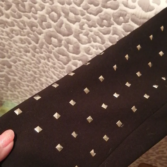 Slimming Jacket By Peter Nygard Black Studded Zip-Front Size 8 - Picture 4 of 9